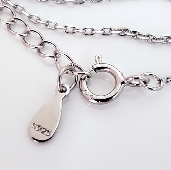 Sterling Silver Round Diamond Moissanite in Heart Shape 6 Prong Basket Setting - Picture 7 of 11